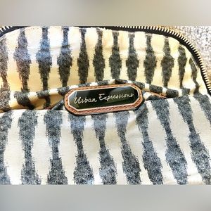 URBAN EXPRESSIONS LEATHER CROSSBODY BAG **LARGE** ✨